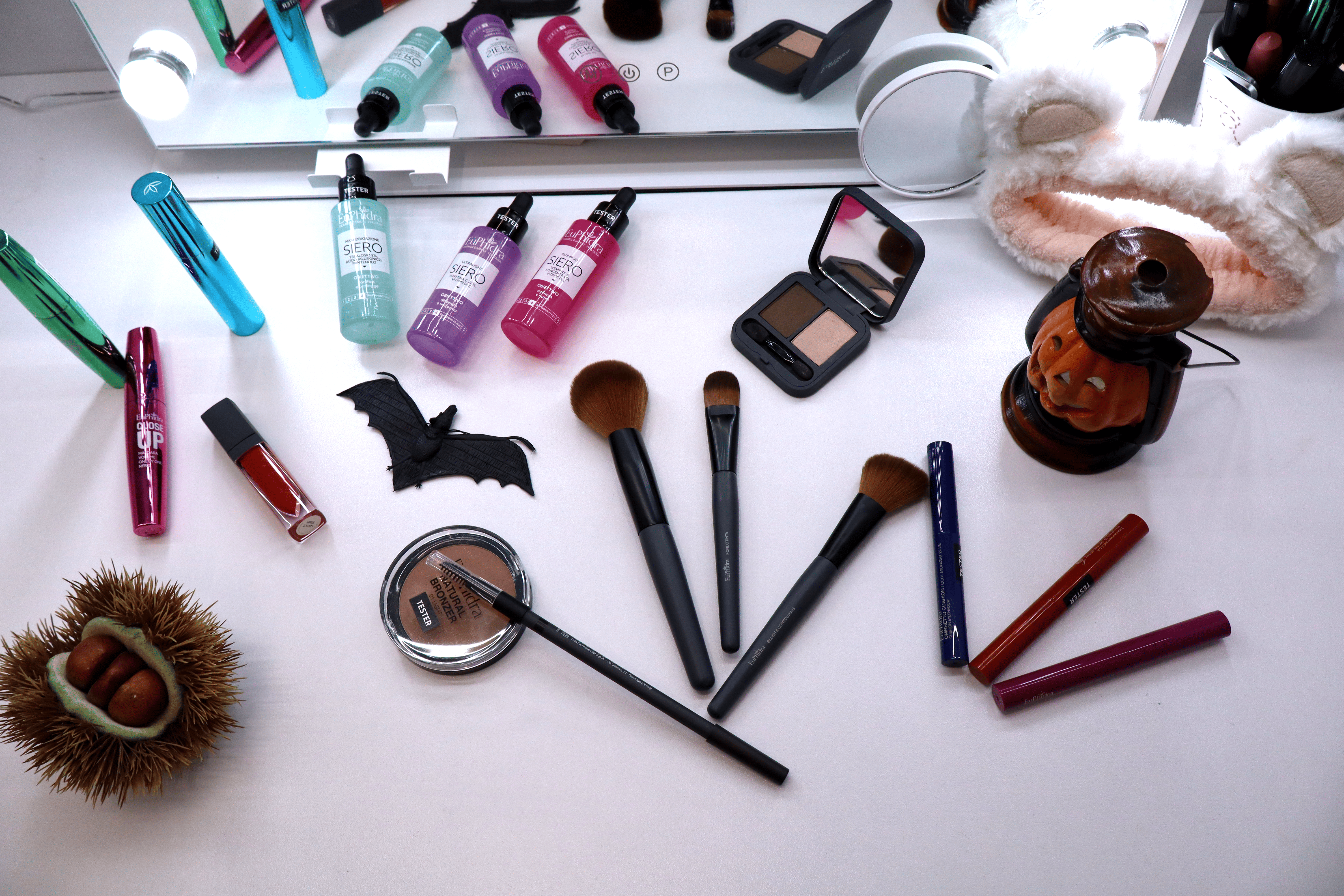 Nella nostra farmacia troverete una vasta gamma di prodotti per la cura dei vostri capelli. Shampoo, balsami, prodotti anticaduta, forfora, uso frequente e cura del cuoio capelluto I nostri marchi: URIAGE – APIVITA – FITOPREPARATORI ITALIANI – BIONATIVA – BIOSCALIN